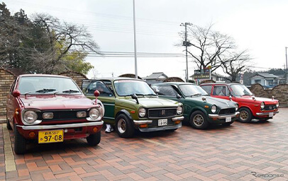 Kích thước nhỏ gọn giúp tiết kiệm diện tích đậu xe.